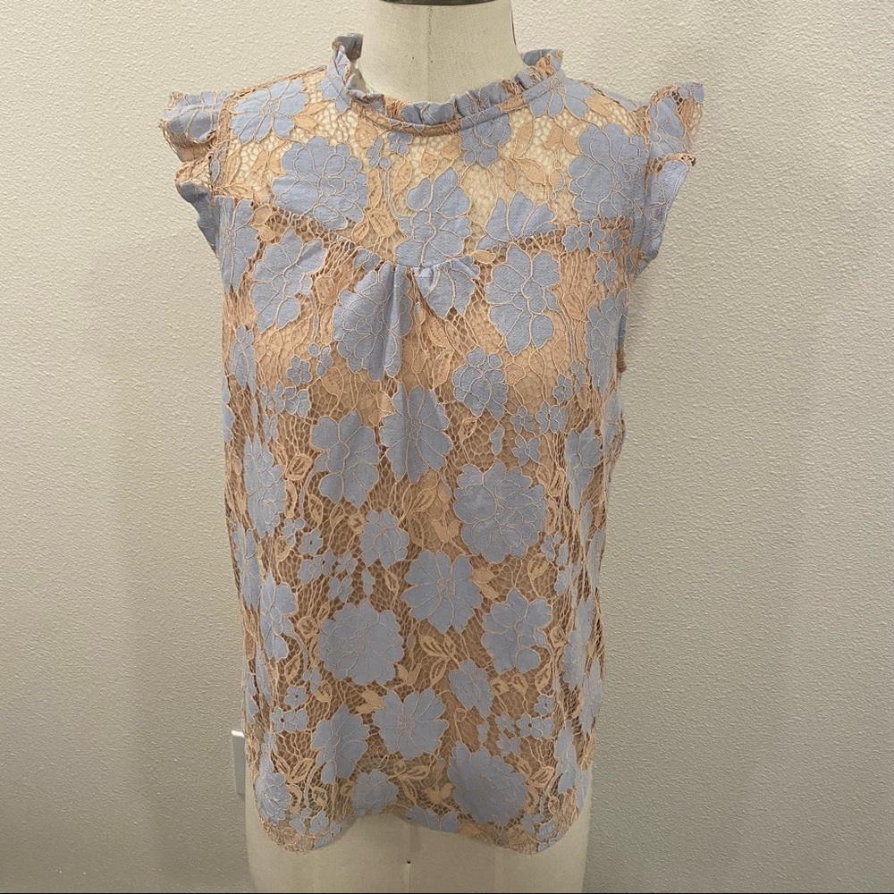 Lace top Size L nude pale blue color